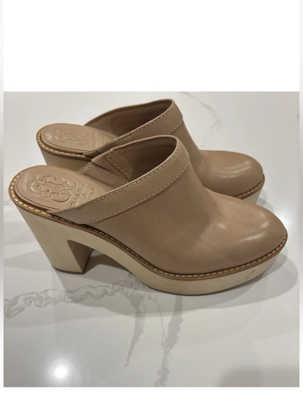 Kimberly Whitman x Antonio Melani Camellia Leather and Wood Mule Clog Size 8